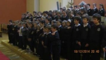 School christmas carol service 2014 018